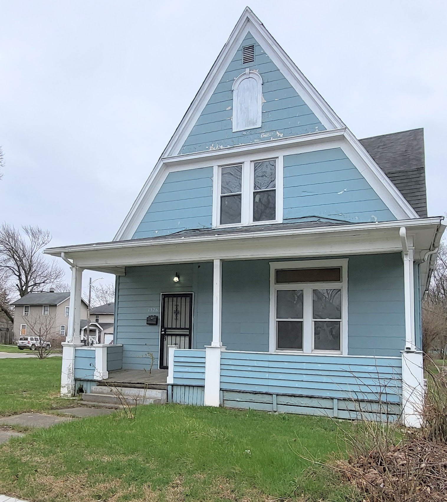 1326 East Pontiac Street