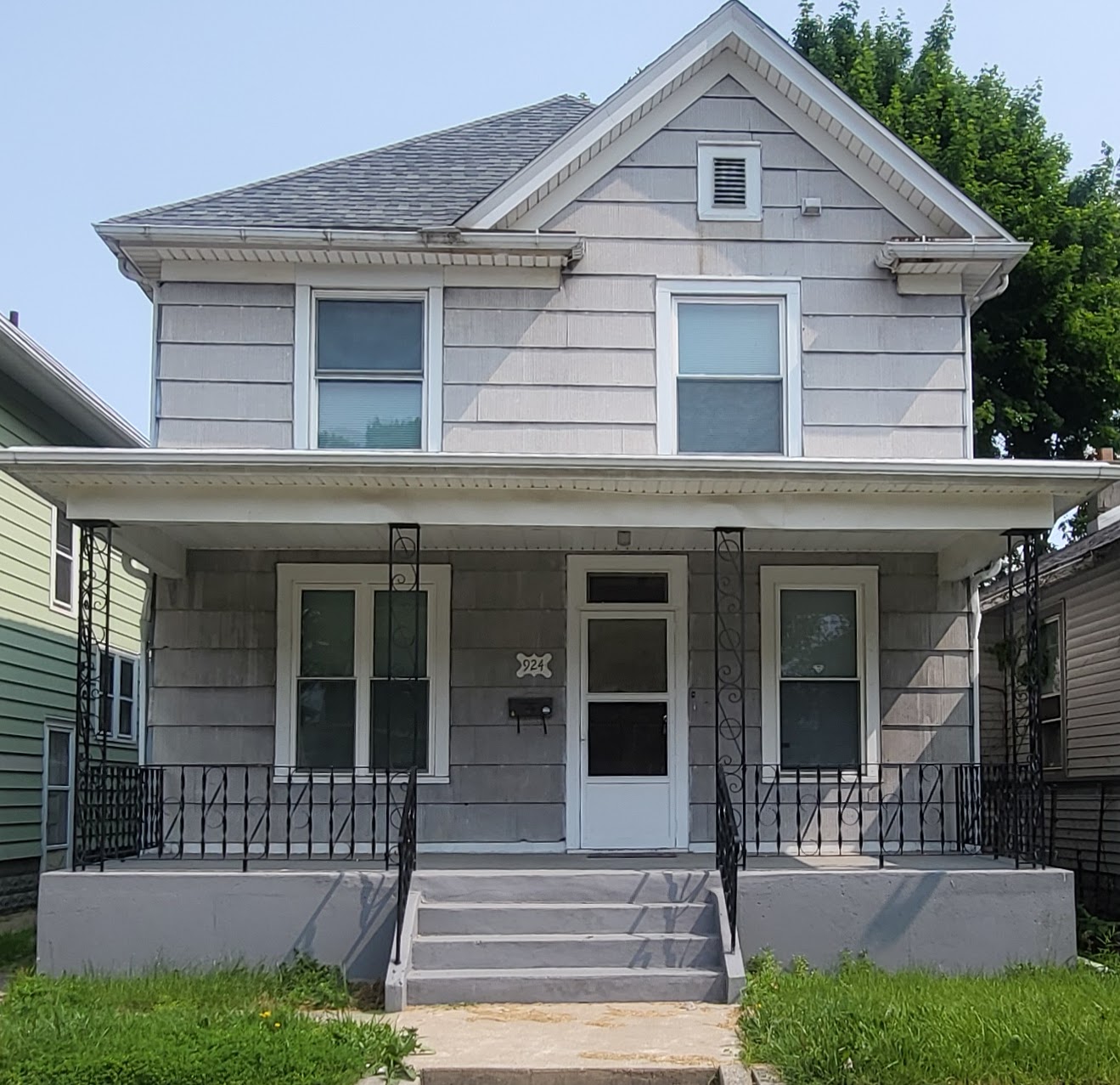 924 High Street