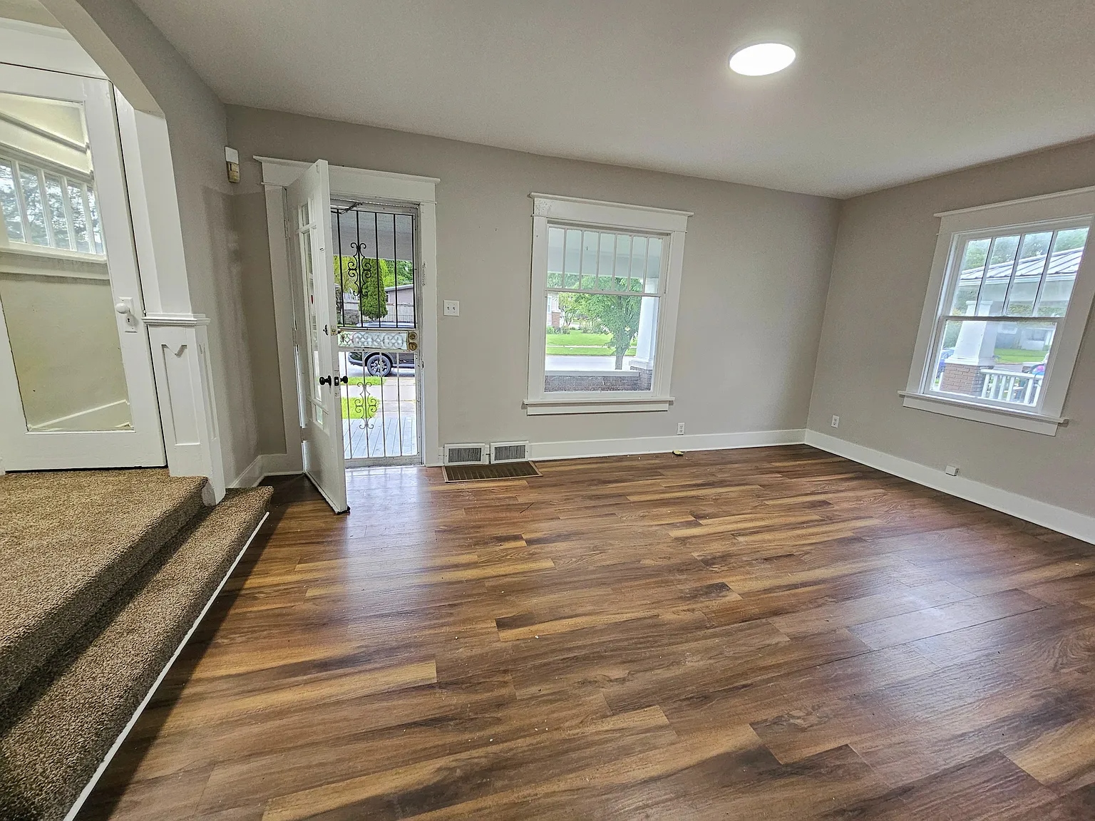 Property thumbnail image