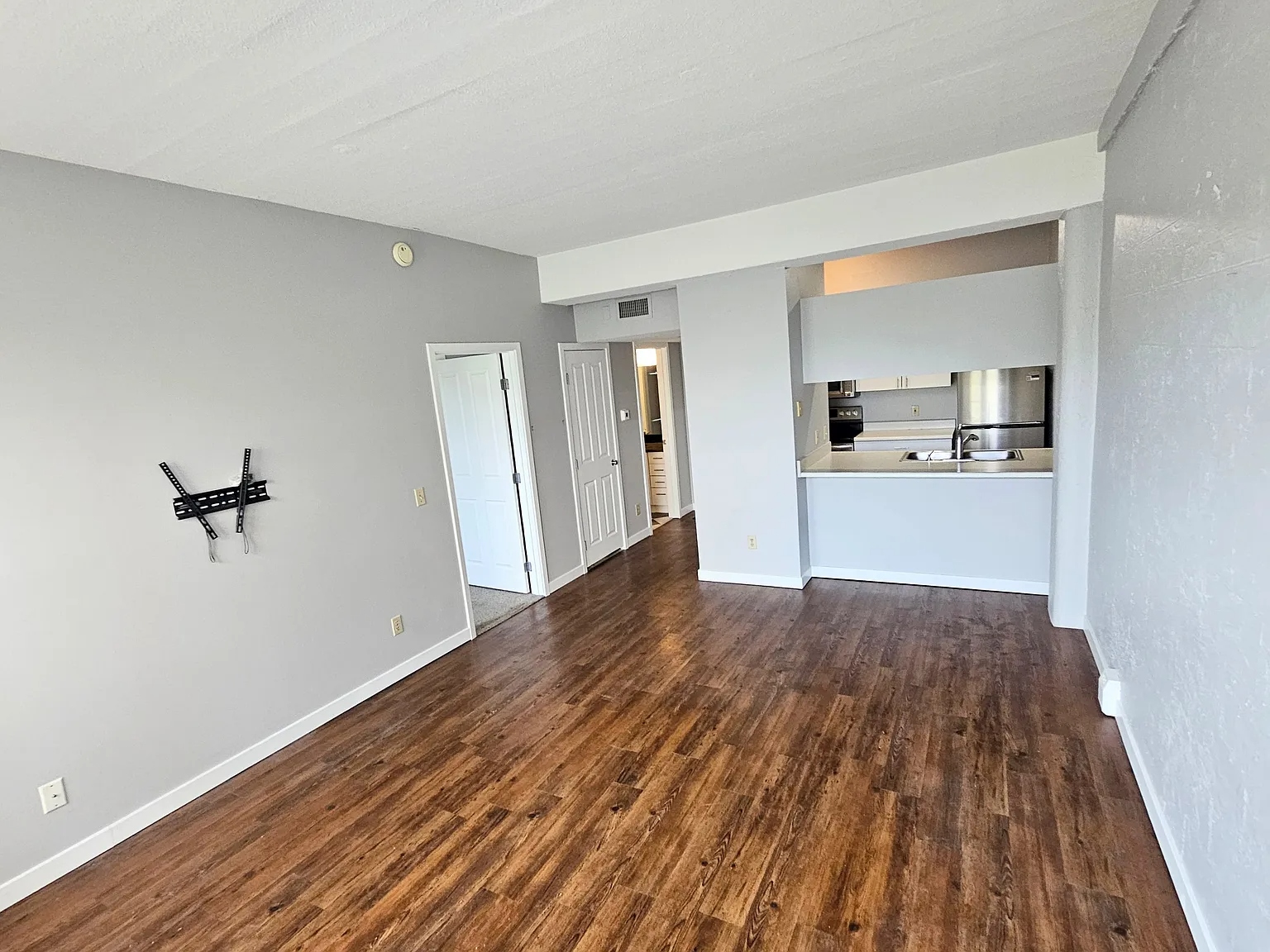 112 West Washington Boulevard - 328